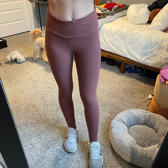 Athleta Peach Leggings - Picture 2 of 3
